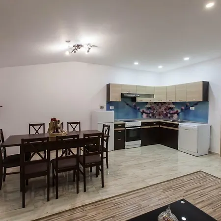 Apartamento Dalmatia Kaštela