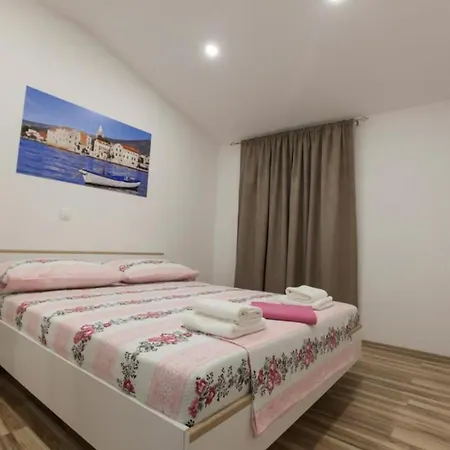 Dalmatia Apartman