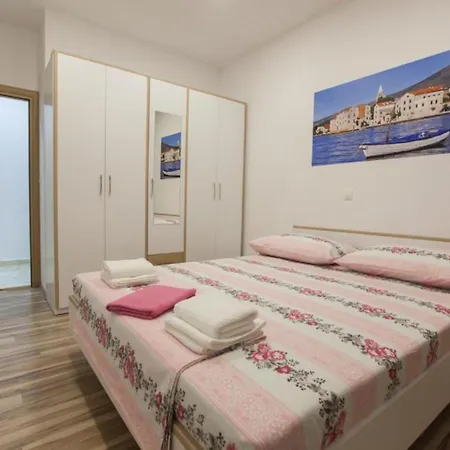 Apartman Dalmatia *