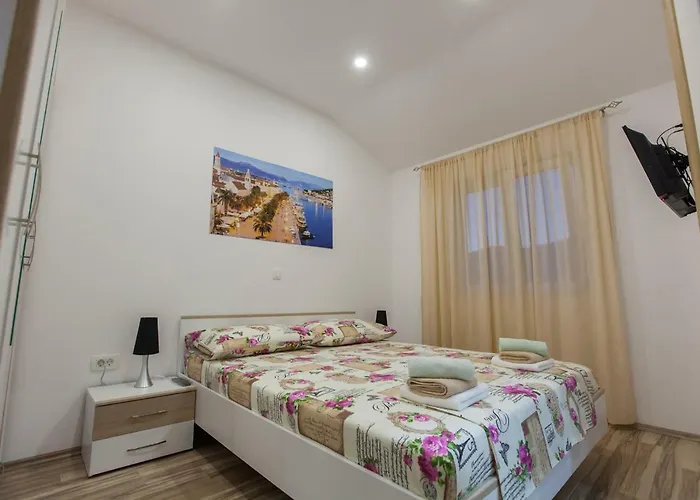 Dalmatia Apartman Kastela